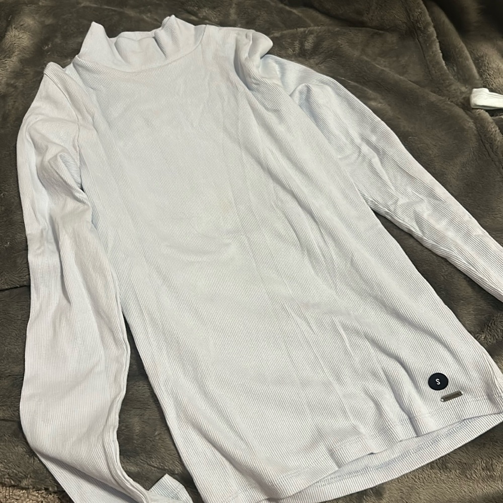 Hollister Turtle neck